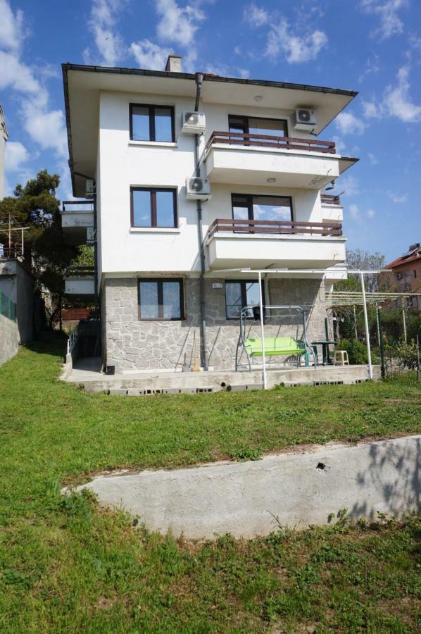 סוזופול Villa Burkopolis מראה חיצוני תמונה