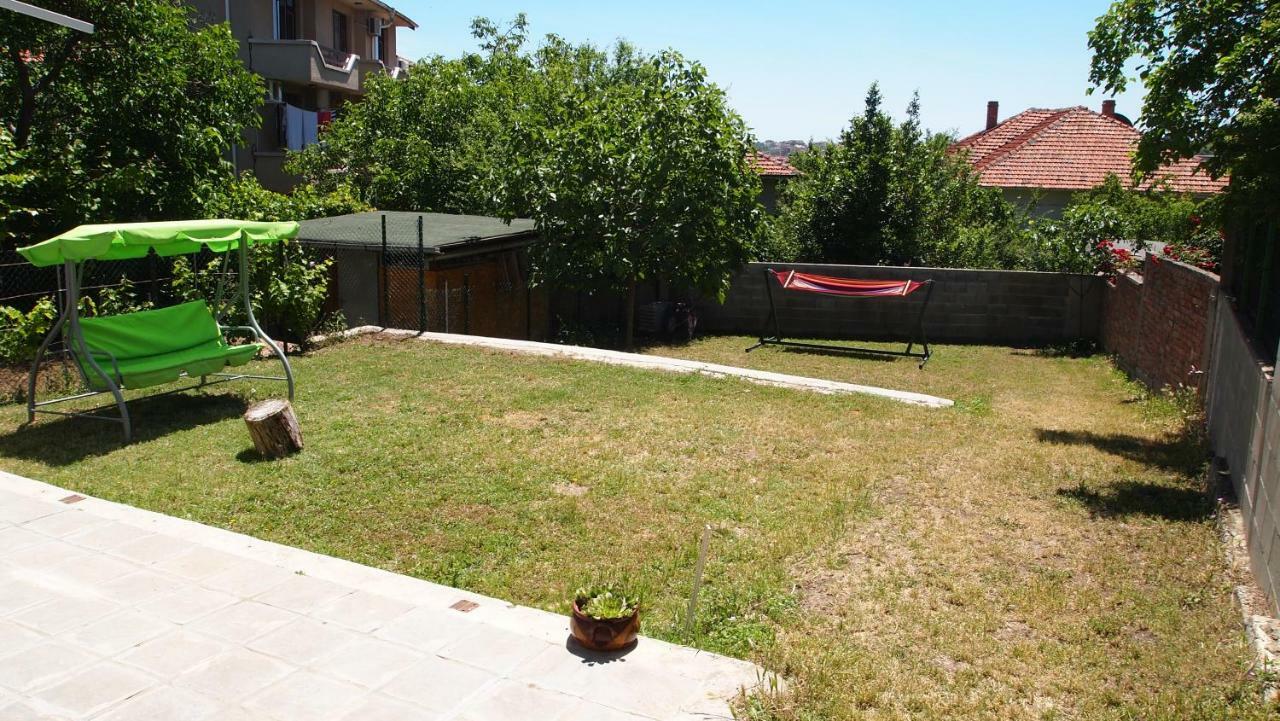 סוזופול Villa Burkopolis מראה חיצוני תמונה